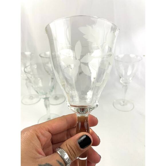 VTG Set of 6 Frosted Floral Liqueur Glasses Stemware Barware - Picture 3 of 16
